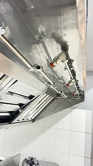 Instalare sistem antiincendiu cu gaz pentru bucatarie in restaurantul SALAT din Chisinau Instalare sistem antiincendiu cu gaz pentru bucatarie in restaurantul SALAT din Chisinau