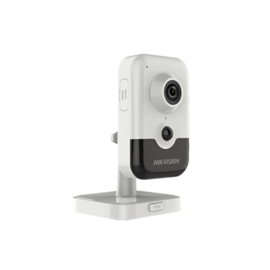 IP Камера видеонаблюдения Hikvision DS-2CD2421G0-IW