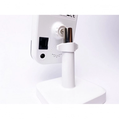 IP Камера видеонаблюдения Hikvision DS-2CD2421G0-IW